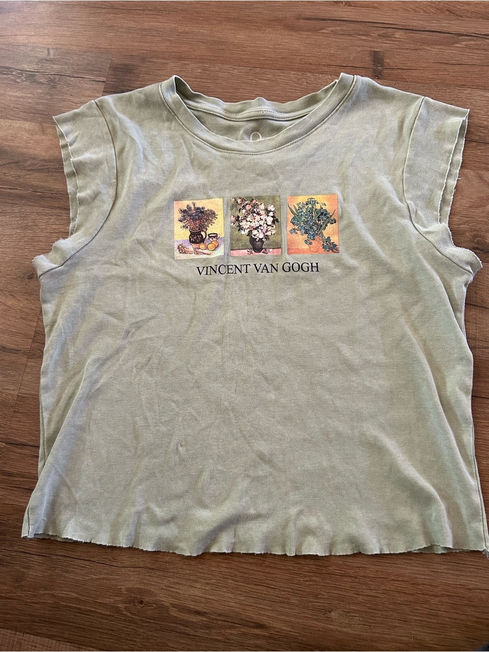 Vincent Van Gogh Floral Art Graphic Sage Green Raw Edge Tee Size Large